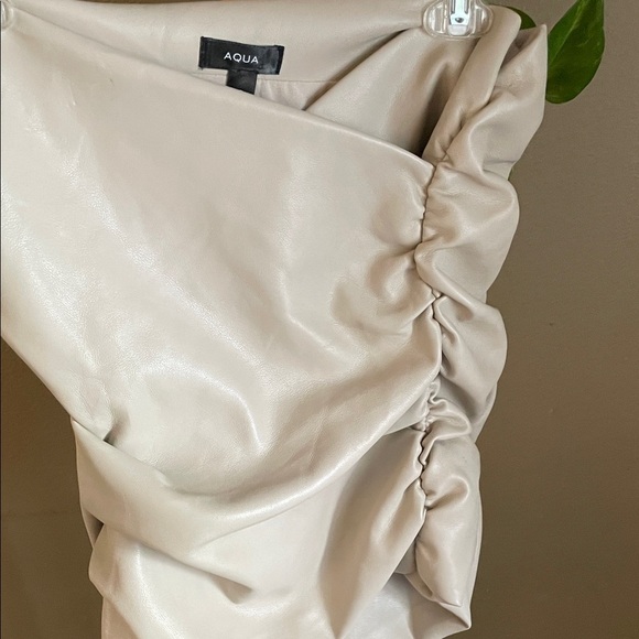 Aqua Beige Mini Skirt - Picture 5 of 6